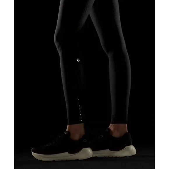 Lululemon High Rise Compression Tights - Picture 3 of 5